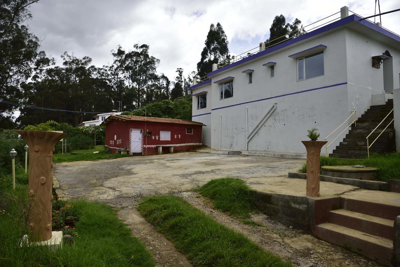 J R Mist Valley Inn Udagamandalam Exterior photo